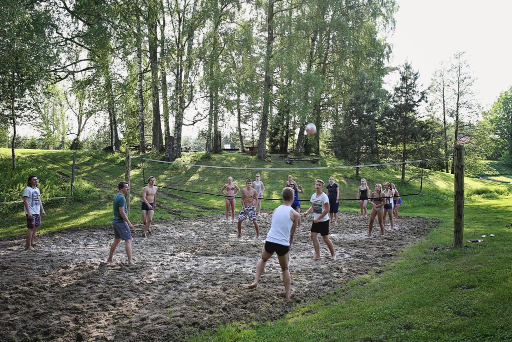 Soomaa Water Camp Hotell Jõesuu Exteriör bild