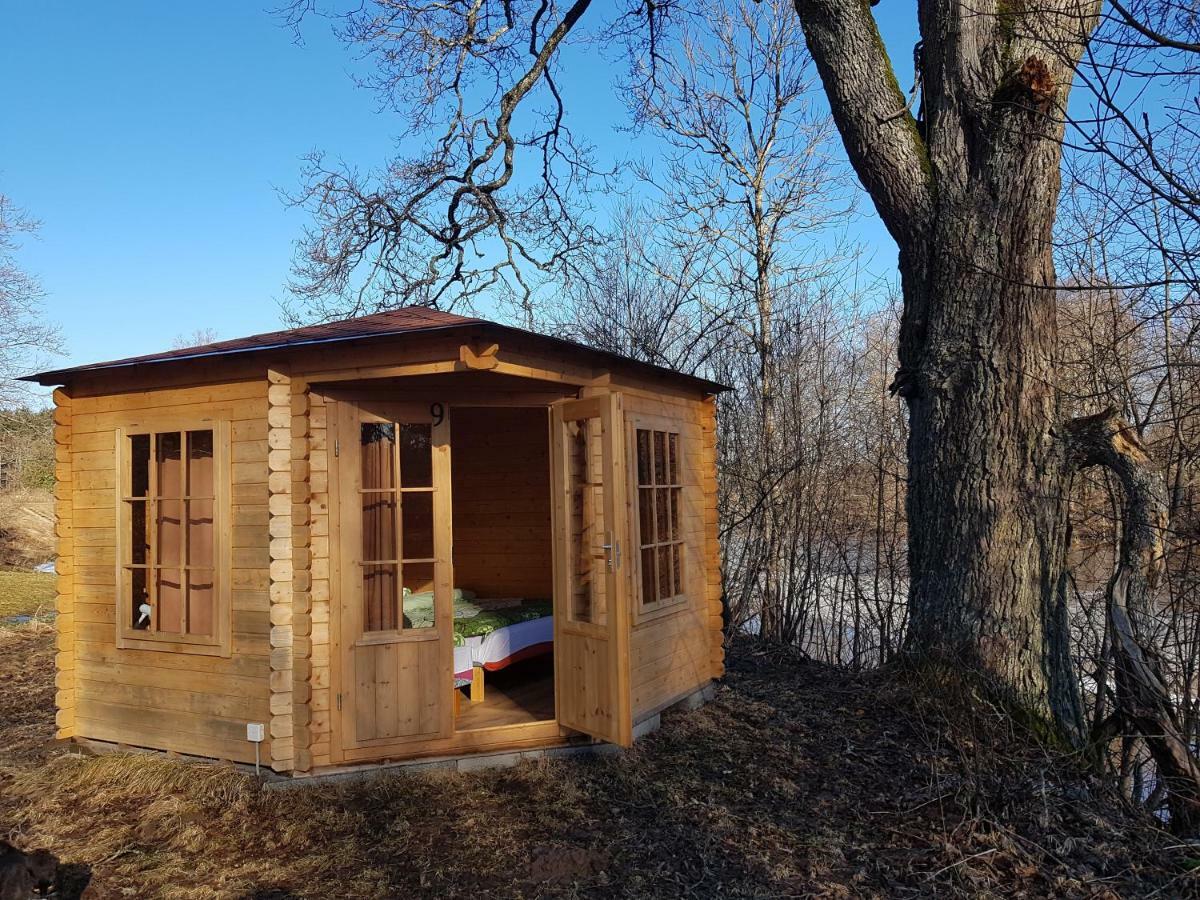 Soomaa Water Camp Hotell Jõesuu Exteriör bild