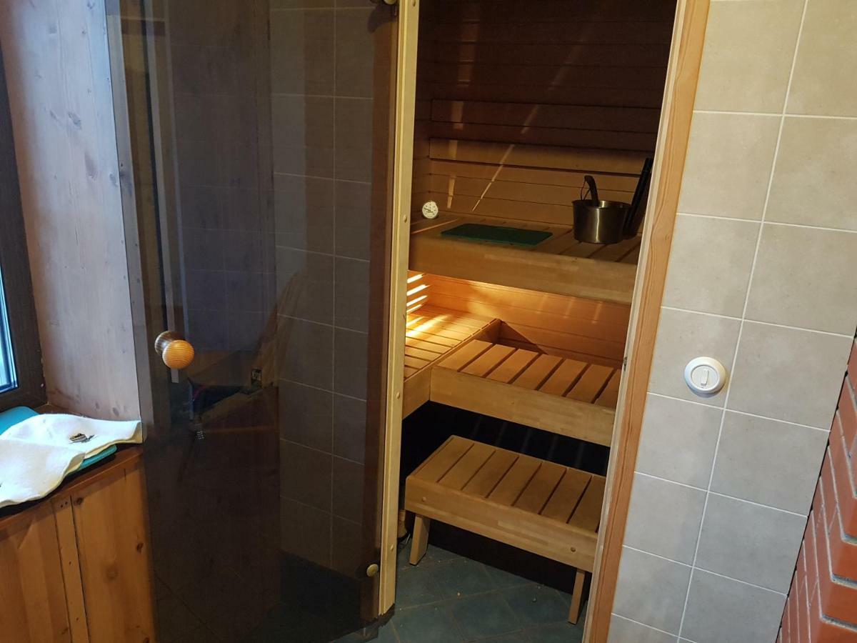 Soomaa Water Camp Hotell Jõesuu Exteriör bild