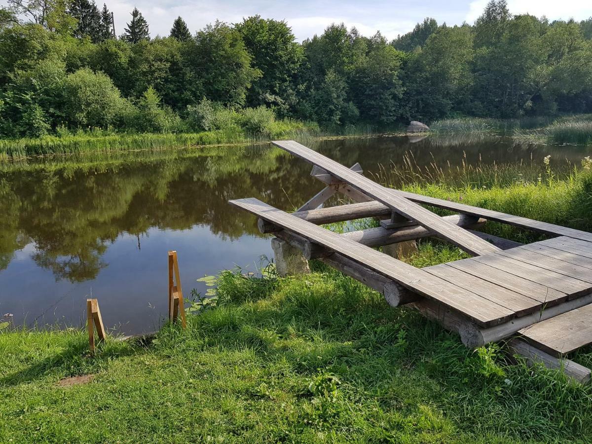 Soomaa Water Camp Hotell Jõesuu Exteriör bild