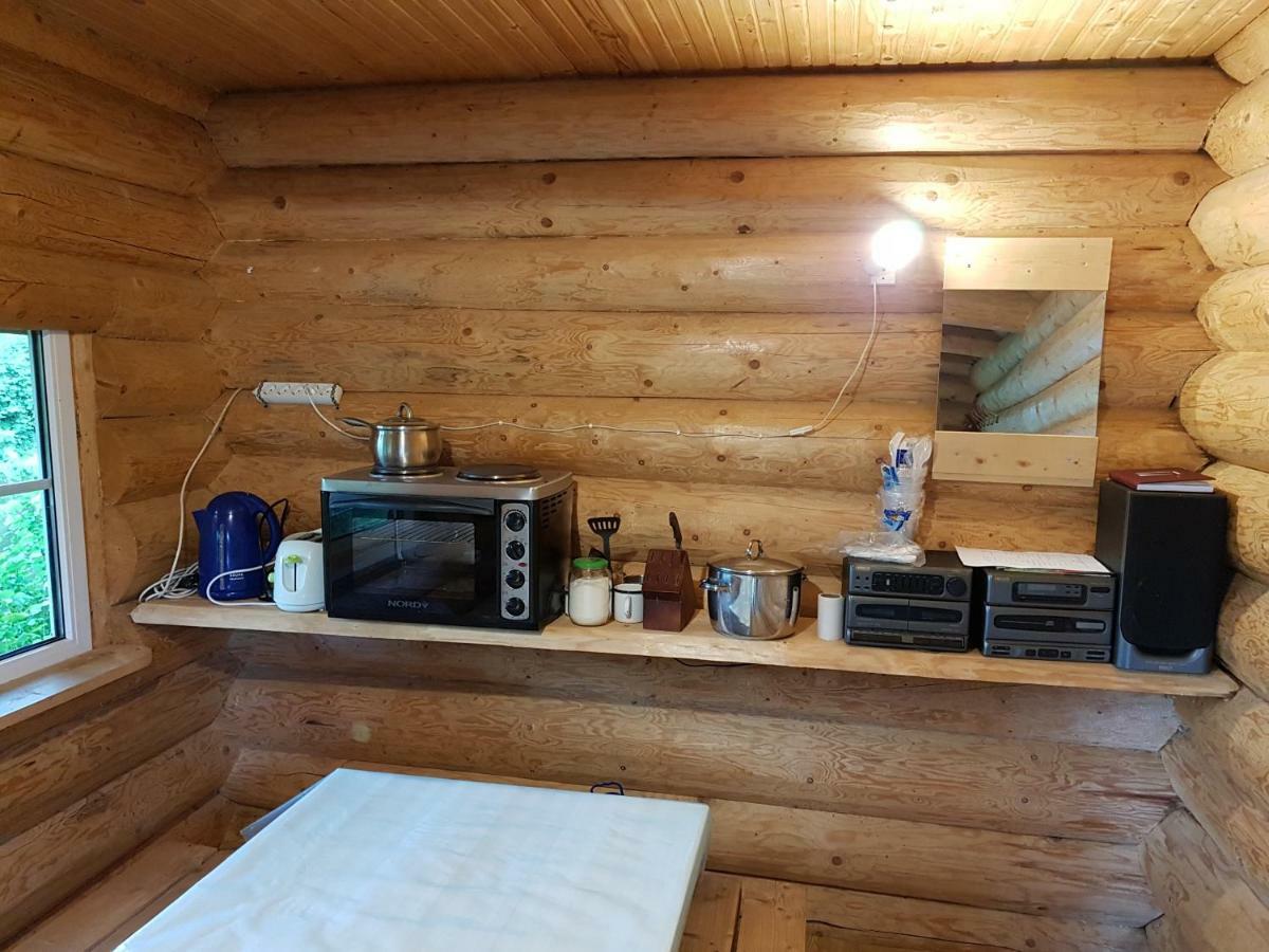 Soomaa Water Camp Hotell Jõesuu Exteriör bild