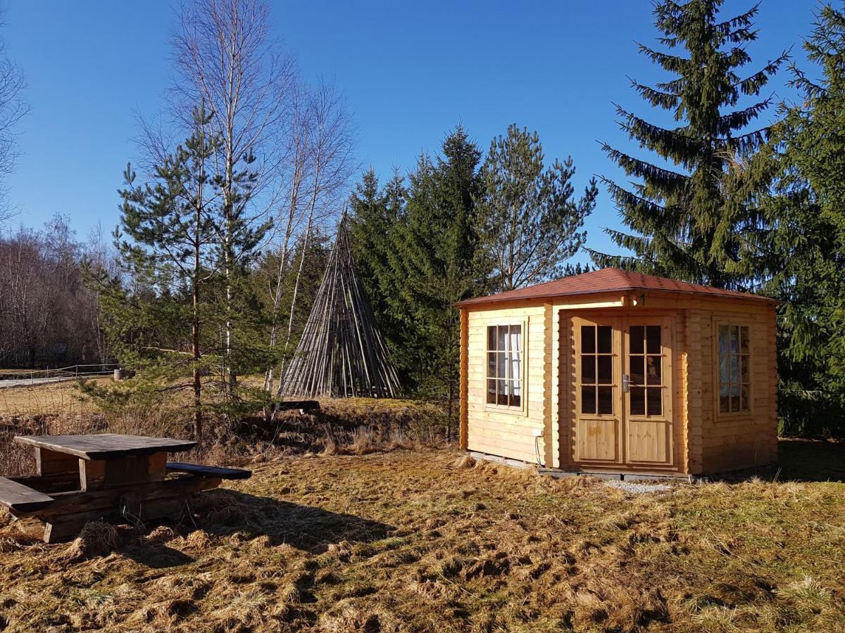 Soomaa Water Camp Hotell Jõesuu Exteriör bild